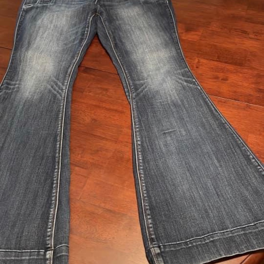 Express flare jeans